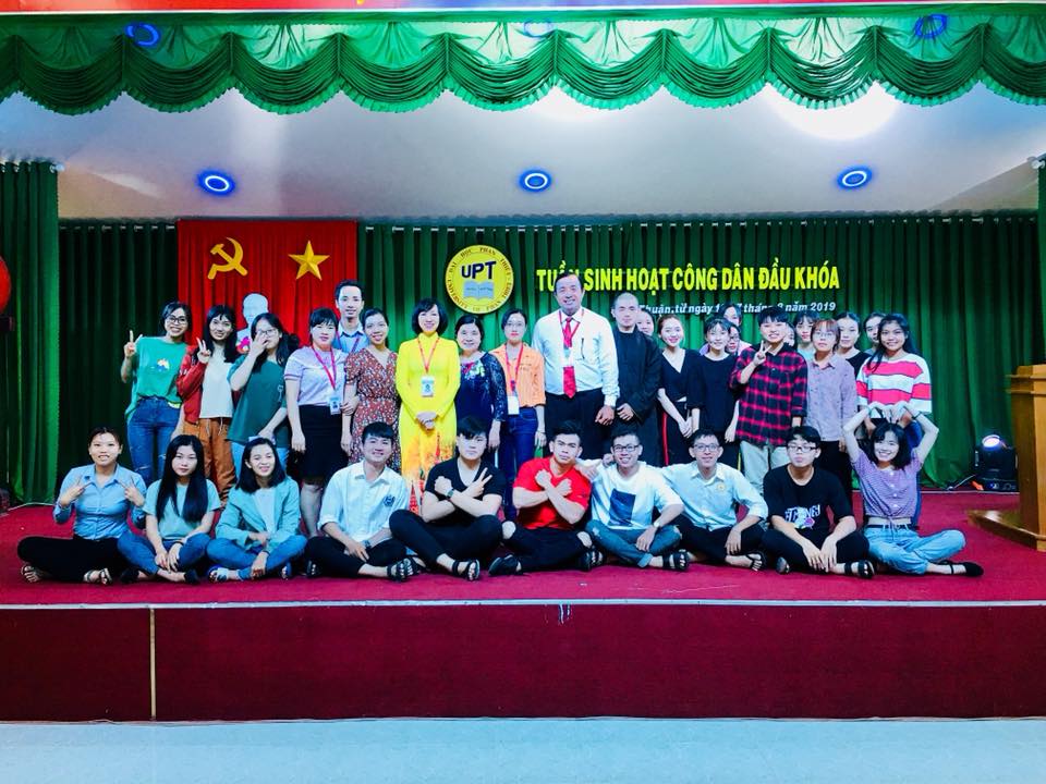 SINH HOẠT CÔNG DÂN đầu năm học 2019-2020