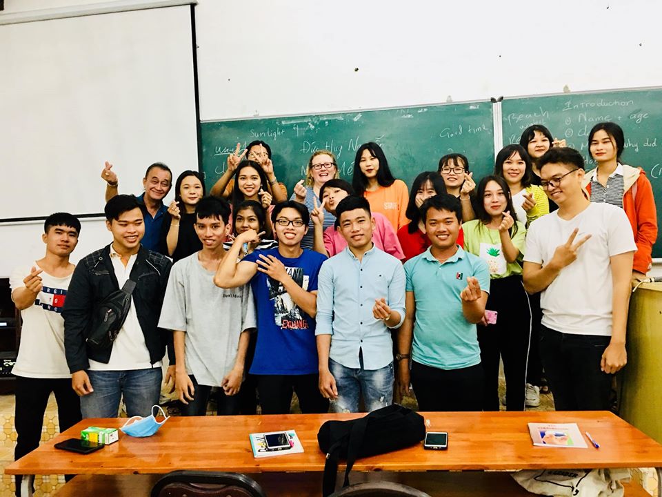 LỊCH SINH HOẠT MỚI CỦA CÂU LẠC BỘ TIẾNG ANH